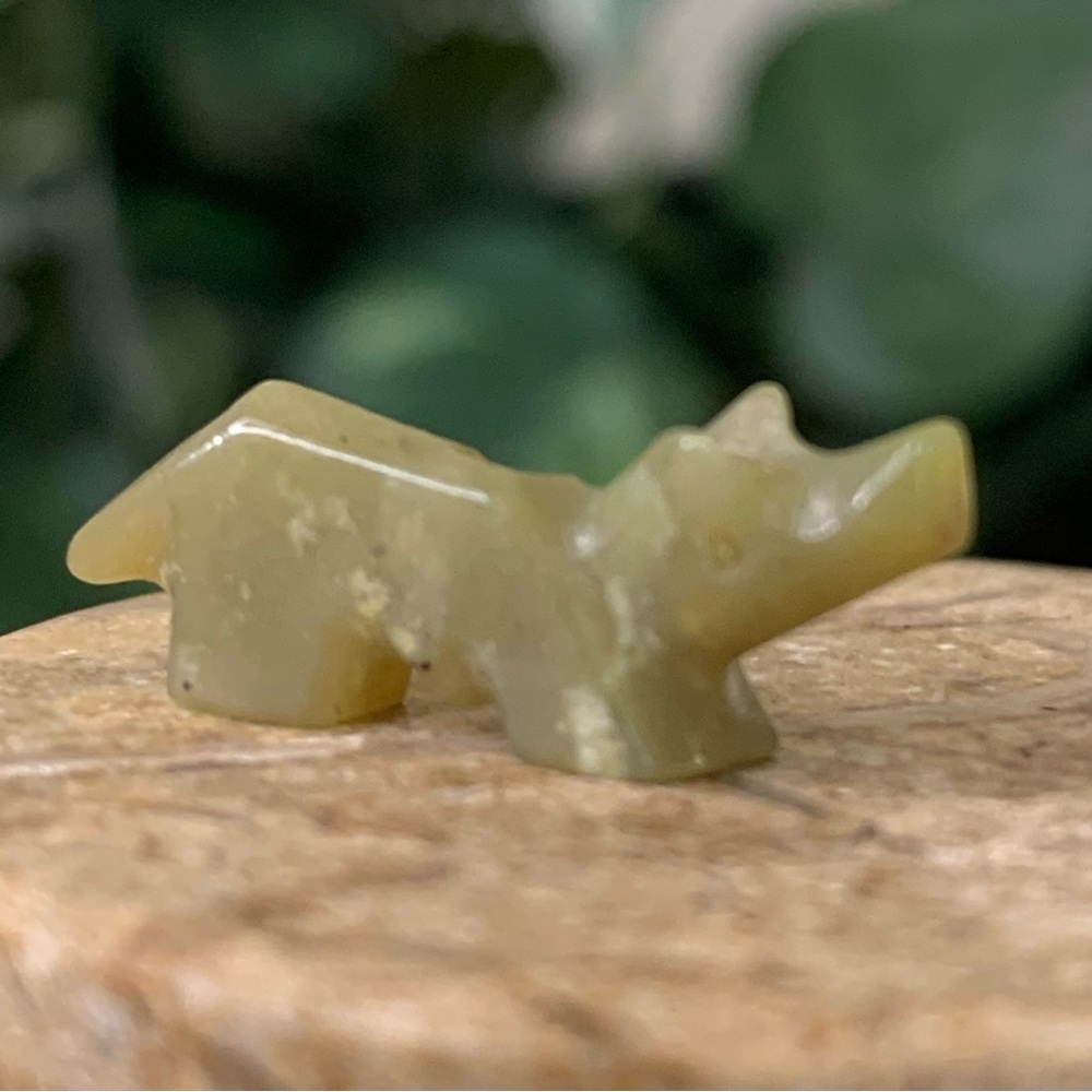 Native American Zuni Fox Wolf Fetish Bead Carved Stone Miniature Animal VTG .9" - Picture 7 of 12